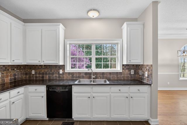 8993 Dornoch Circle, Winston, GA 30187