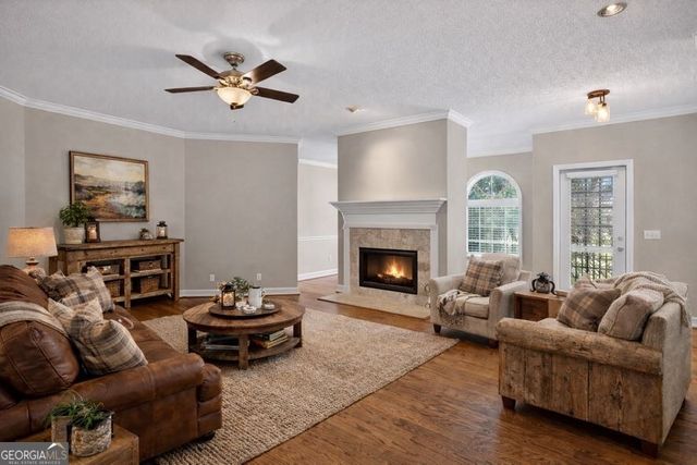 8993 Dornoch Circle, Winston, GA 30187