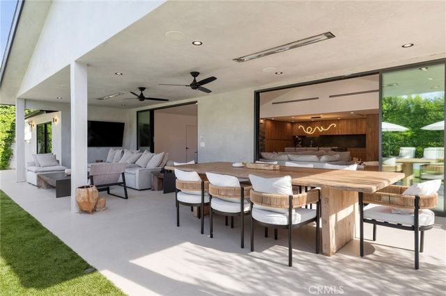 23501 Berdon Street, Woodland Hills, CA 91367