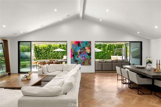 23501 Berdon Street, Woodland Hills, CA 91367
