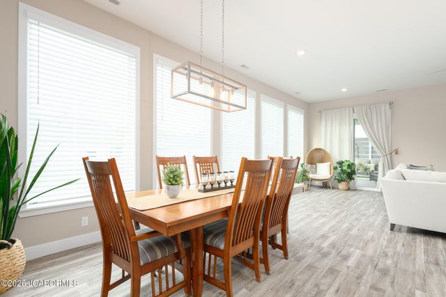 6540 GATEWAY ARCH WAY, Ashland, MO 65010