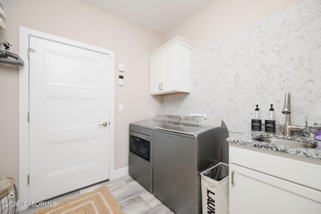 6540 GATEWAY ARCH WAY, Ashland, MO 65010