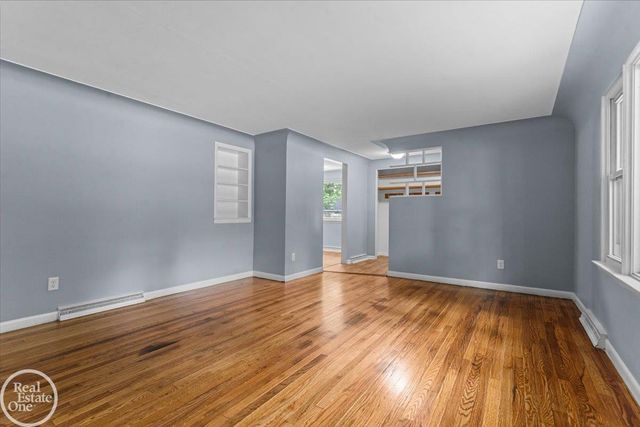 2845 Monticello Drive, Port Huron, MI 48060