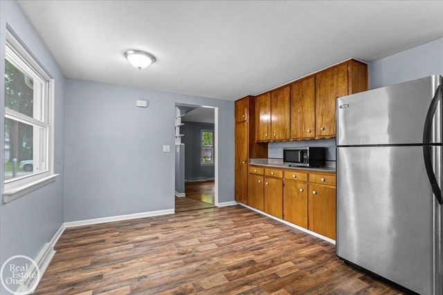 2845 Monticello Drive, Port Huron, MI 48060