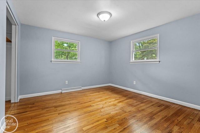 2845 Monticello Drive, Port Huron, MI 48060