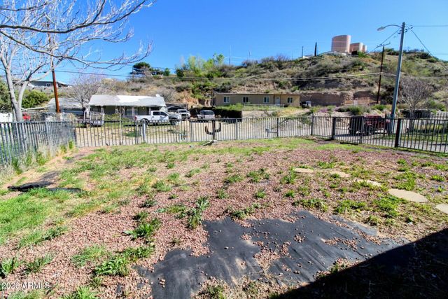 5733 E GLOBE Canyon, Globe, AZ 85501