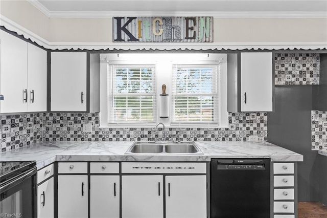 4020 Rockford Road, Boonville, NC 27011