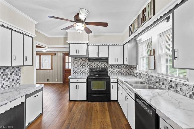 4020 Rockford Road, Boonville, NC 27011
