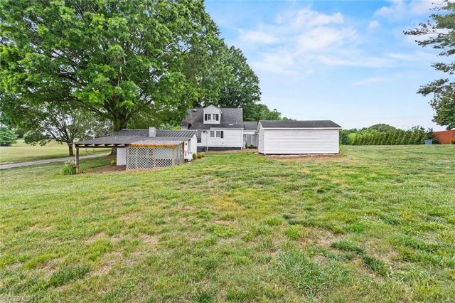 4020 Rockford Road, Boonville, NC 27011