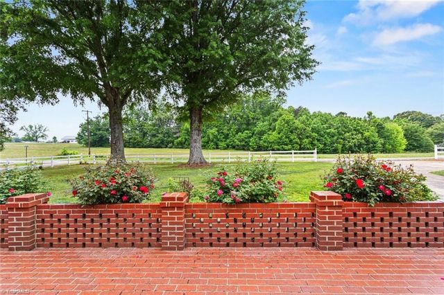 4020 Rockford Road, Boonville, NC 27011