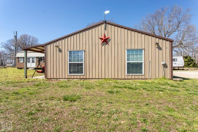 9 Pear Tree Lane, Highland, AR 72542