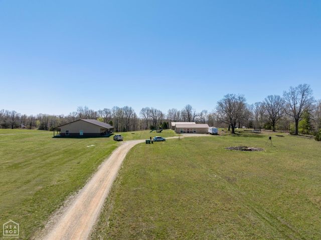 9 Pear Tree Lane, Highland, AR 72542