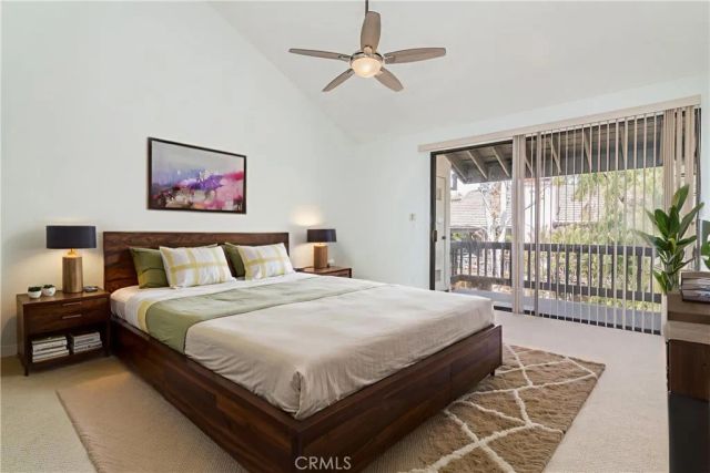 5711 Owensmouth Avenue 116, Woodland Hills, CA 91367