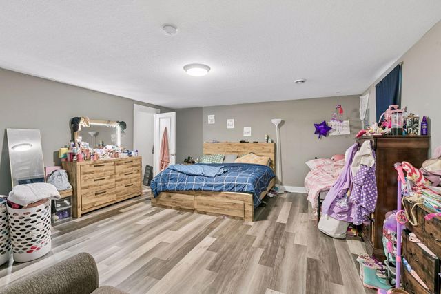 935 Iglehart Avenue, Saint Paul, MN 55104
