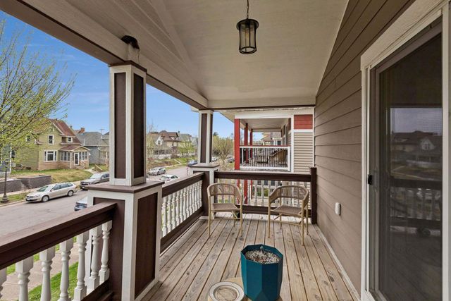935 Iglehart Avenue, Saint Paul, MN 55104