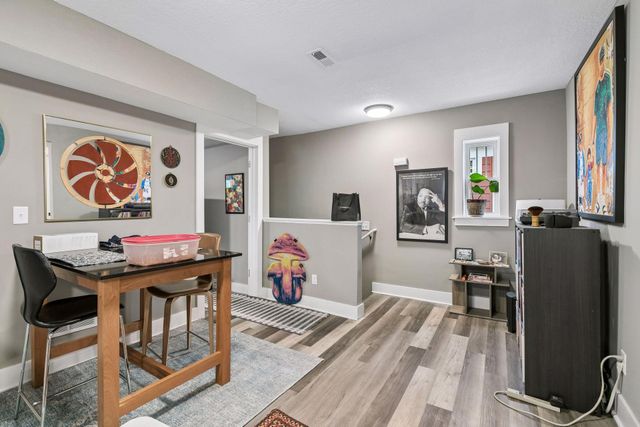 935 Iglehart Avenue, Saint Paul, MN 55104