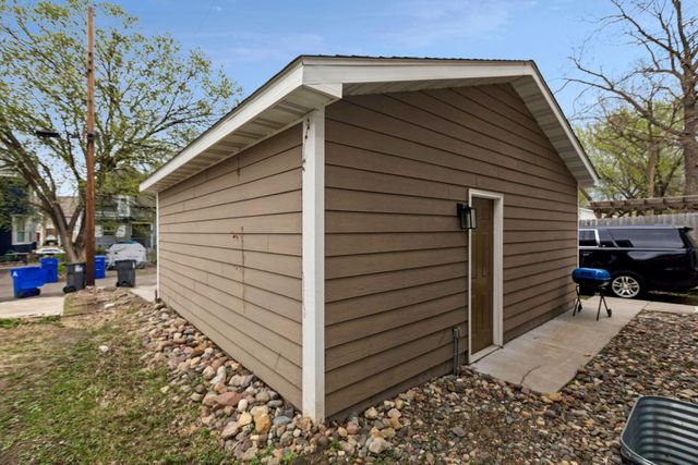 935 Iglehart Avenue, Saint Paul, MN 55104