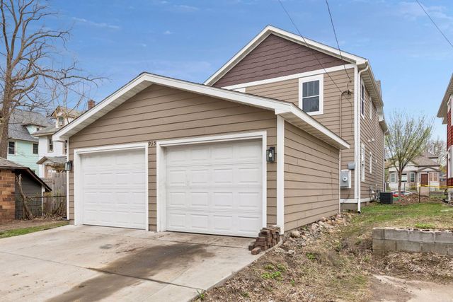 935 Iglehart Avenue, Saint Paul, MN 55104