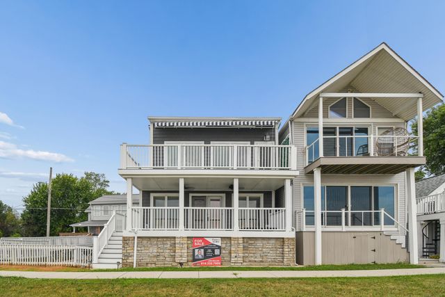 48 Rosebraugh Circle E, Buckeye Lake, OH 43008