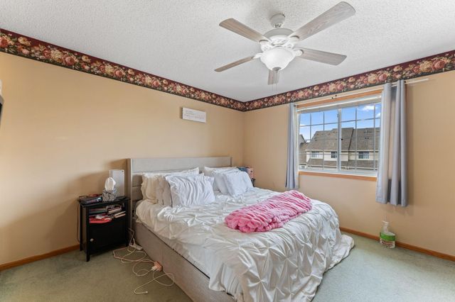 2196 Flamingo Drive, Shakopee, MN 55379