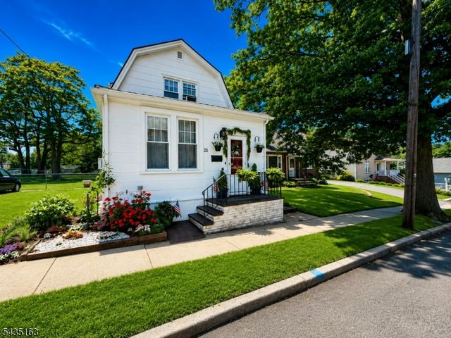 31 Hope St, Nutley Twp., NJ 07110