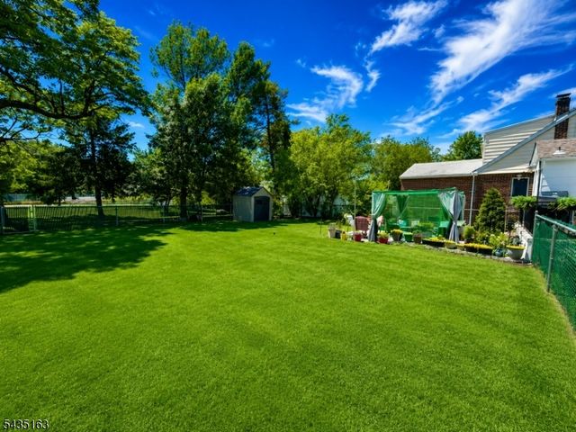 31 Hope St, Nutley Twp., NJ 07110