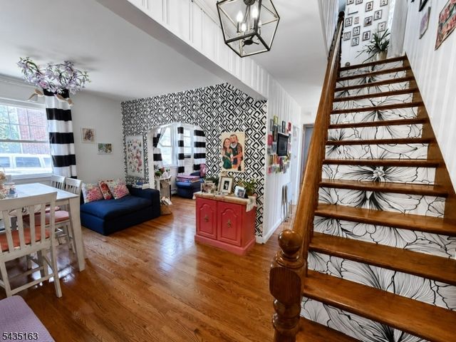 31 Hope St, Nutley Twp., NJ 07110