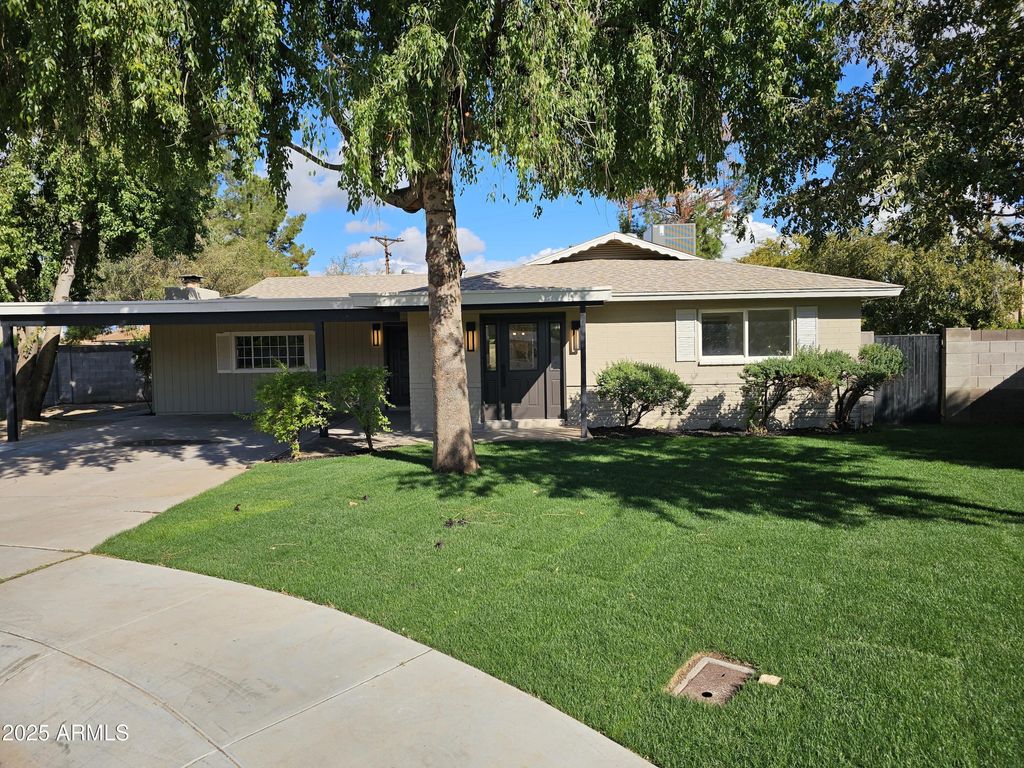 6221 N 20TH Lane, Phoenix, AZ 85015