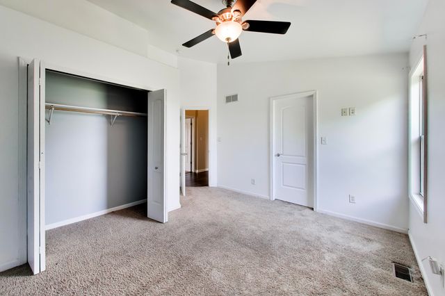 3738 W 68th Avenue, Merrillville, IN 46410