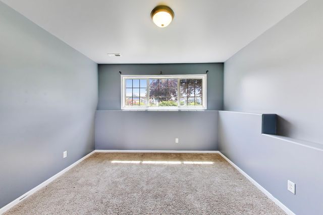 3738 W 68th Avenue, Merrillville, IN 46410