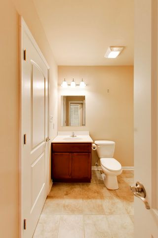 3738 W 68th Avenue, Merrillville, IN 46410