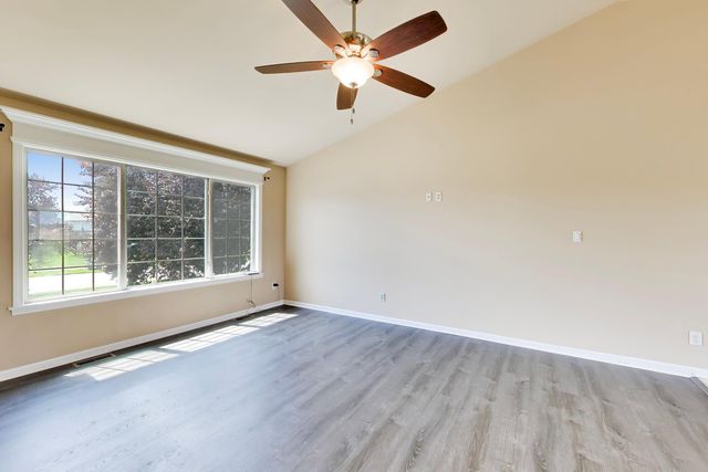 3738 W 68th Avenue, Merrillville, IN 46410