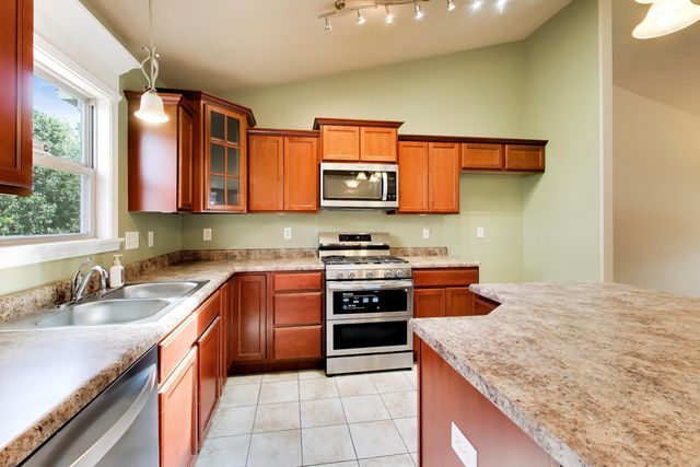 3738 W 68th Avenue, Merrillville, IN 46410