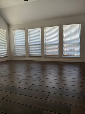 9141 Rock Nettle Drive, Fort Worth, TX 76131