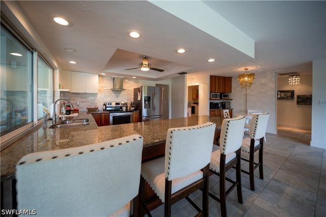 191 Torrey Pines PT, Naples, FL 34113