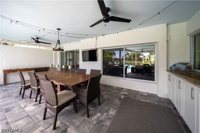191 Torrey Pines PT, Naples, FL 34113