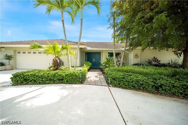 191 Torrey Pines PT, Naples, FL 34113
