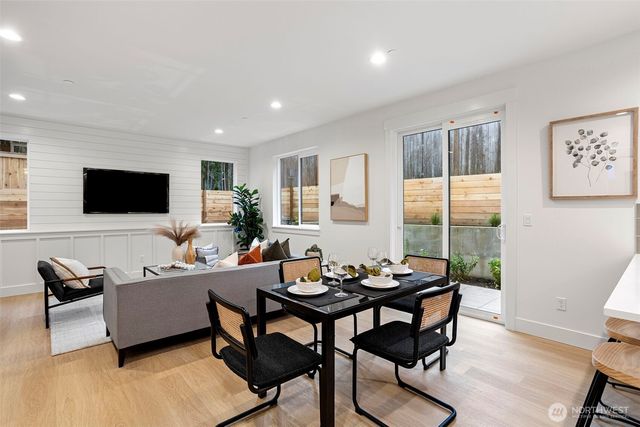 9513 132nd Avenue NE, Kirkland, WA 98033