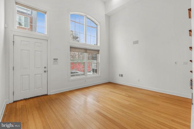 1004 N BODINE ST, Philadelphia, PA 19123