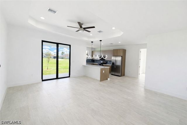 211 NW 25th AVE, Cape Coral, FL 33993