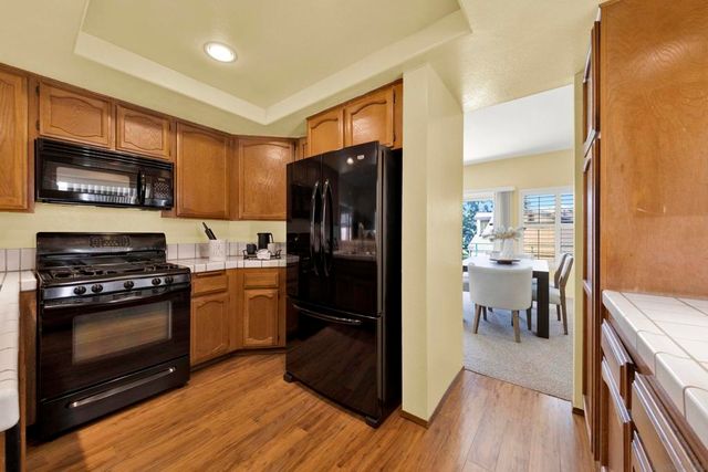 11458 Madera Rosa, San Diego, CA 92124