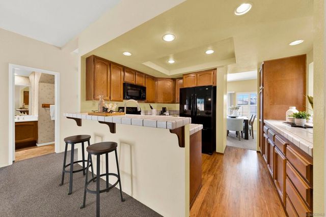 11458 Madera Rosa, San Diego, CA 92124