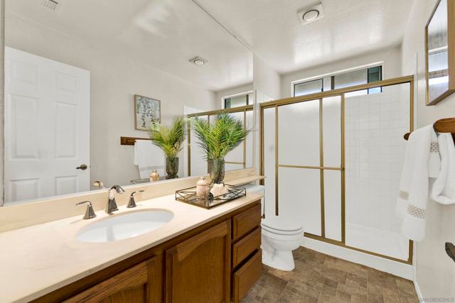 11458 Madera Rosa, San Diego, CA 92124
