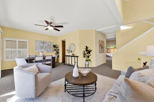 11458 Madera Rosa, San Diego, CA 92124