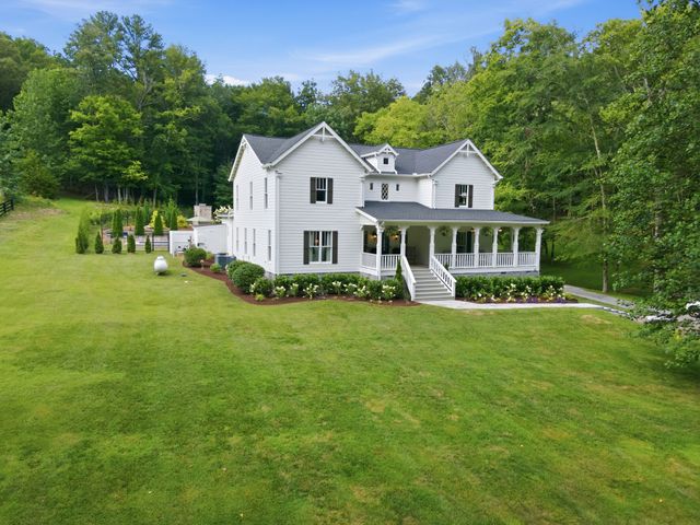 5432 Parker Branch Rd, Franklin, TN 37064