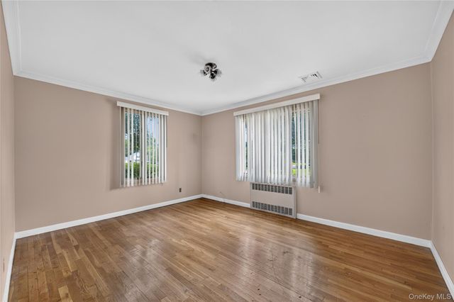 146 Longwood Avenue, Westbury, NY 11590