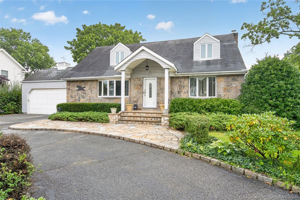 146 Longwood Avenue, Westbury, NY 11590 — photo 2