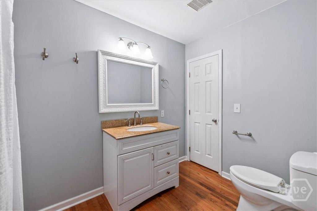 Image 30 of property listing at 12 Moss Pointe Court, Savannah, GA 31410