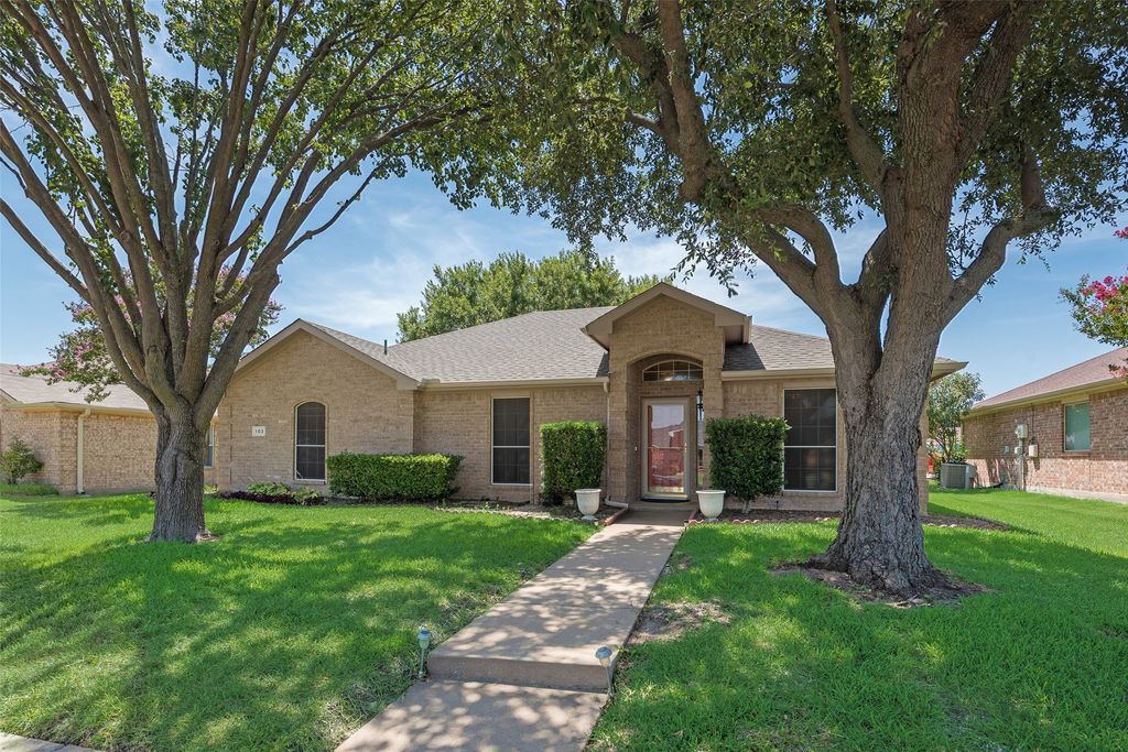 103 N Rolling Meadows Drive, Wylie, TX 75098