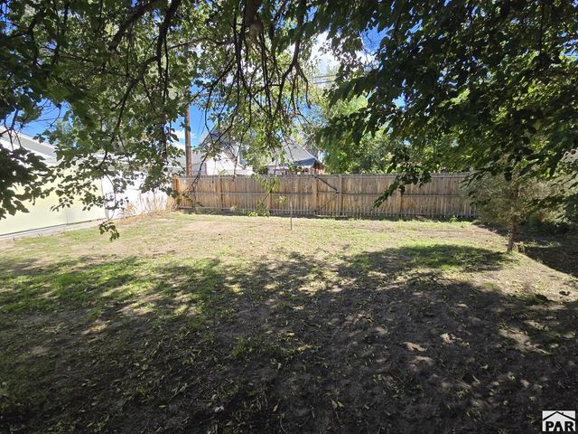 920 Carteret Ave, Pueblo, CO 81004